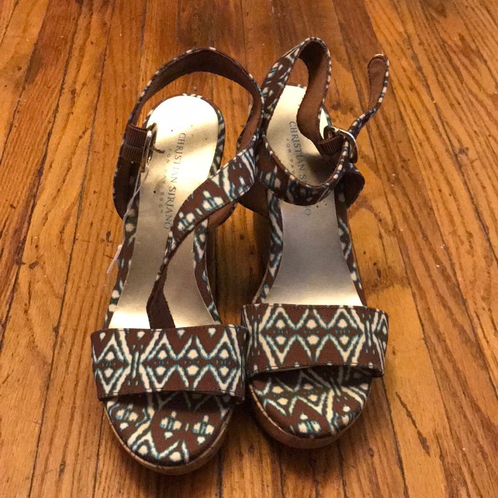 NWT Christian Siriano Wedges size 7